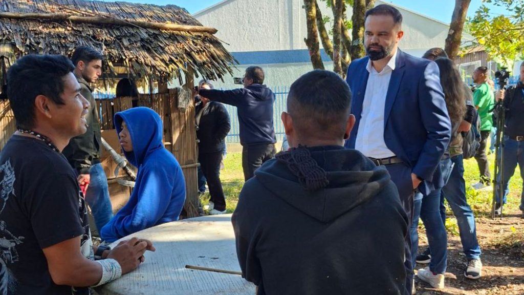 VISITA RONI MIRANDA – FOTO PREFEITURA PONTAL DO PARANA (1)