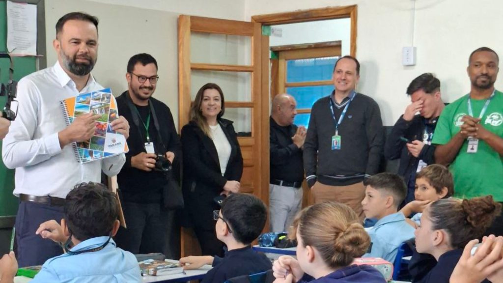 VISITA RONI MIRANDA – FOTO PREFEITURA PONTAL DO PARANA (2)