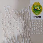 PM apreende 300 pedras de crack em ação no Carvoeiro, em Guaratuba
