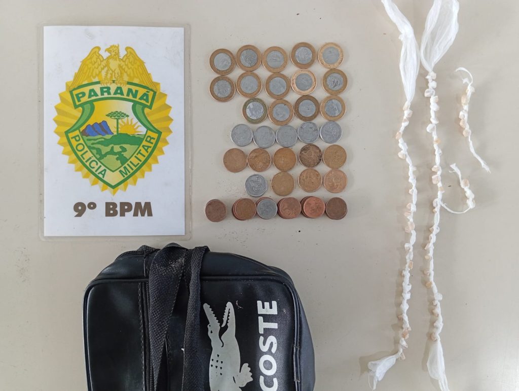 PM apreende pedras de crack e dinheiro ao abordar suspeito em Guaratuba