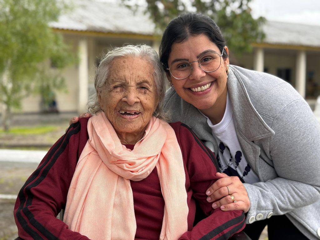 HOMENAGEM IDOSA 100 ANOS (2)