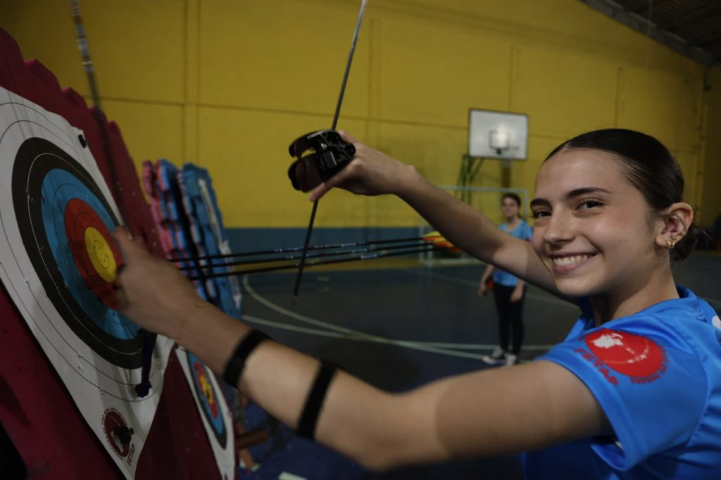 Esporte exige técnica, concentração e disciplina. Foto: Prefeitura de Pontal do Paraná/Clovis Santos