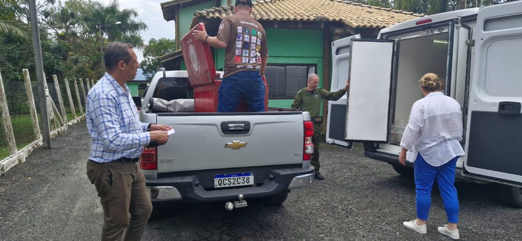 Ação da Polícia Ambiental em Guaratuba  (8)