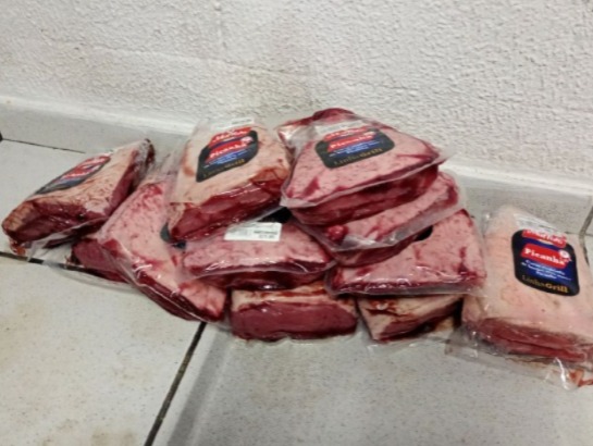 Apreensão carnes Paranaguá