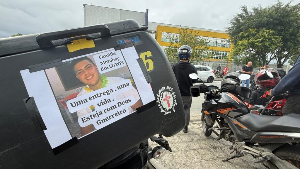 MANIFESTACAO MOTO (2)