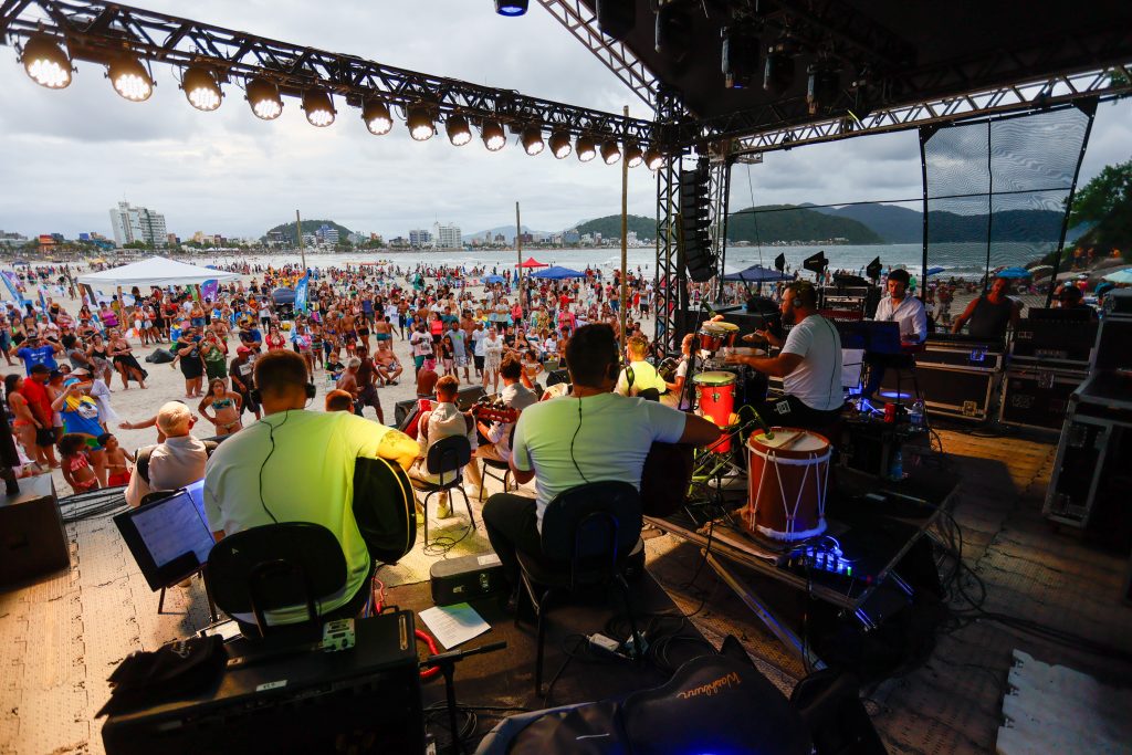 Palco Sunset – Foto Gabriel Rosa Arquivo AEN