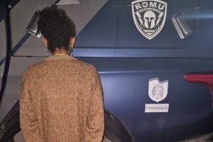 Guarda Municipal prende mulher por tráfico de drogas em Paranaguá