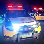 Homem tenta agredir companheira com faca e é preso
