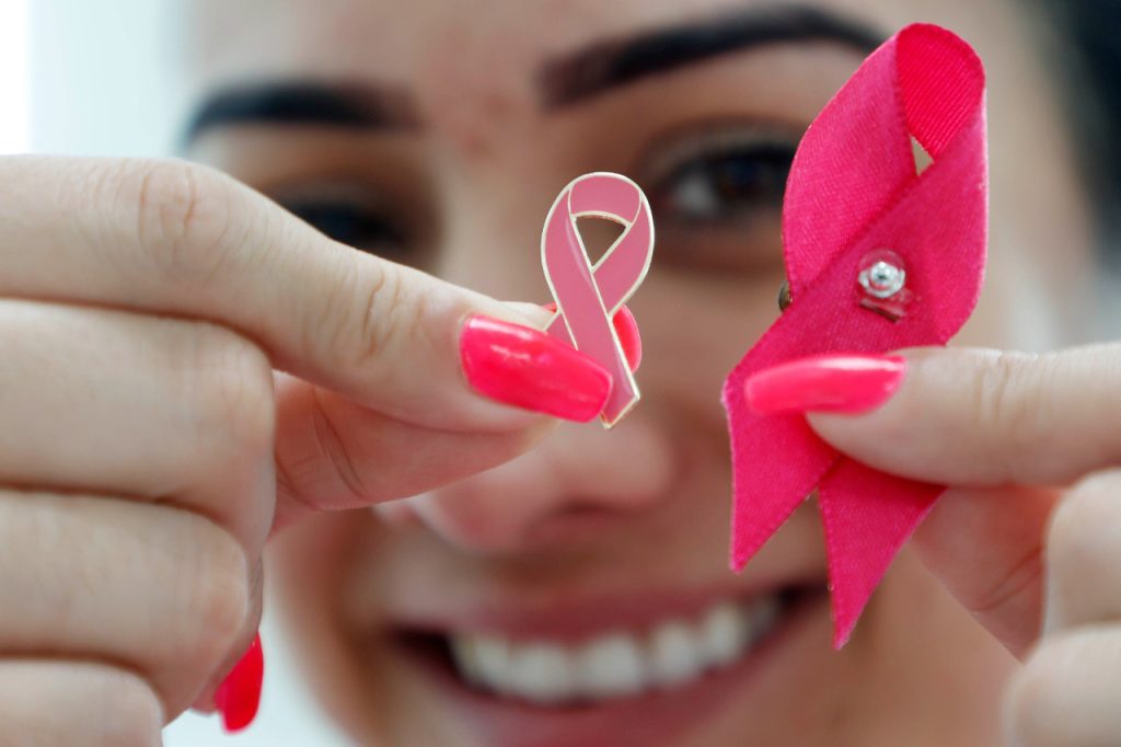 foto 1 outubro rosa – Foto Albari RosaAEN