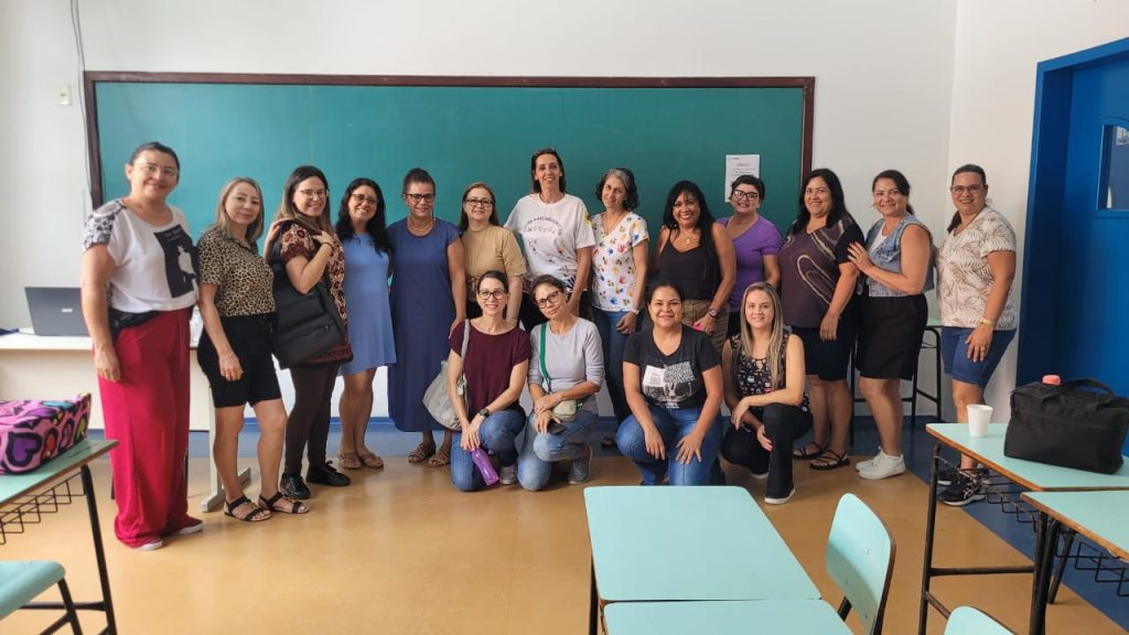 Matinhos é o único município do Litoral que recebeu os kits, até agora, por meio da indicação de uma professora da Unespar. Foto: Prefeitura de Matinhos