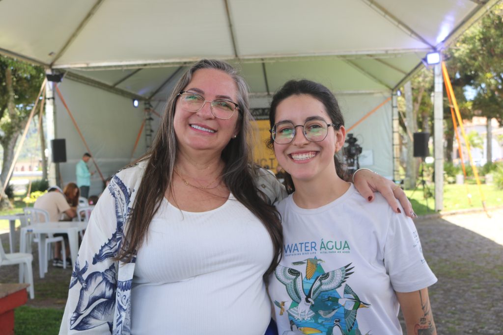 ANTONINA CIDADE DAS AVES (2) – ROZANE E MARIA FERNANDA