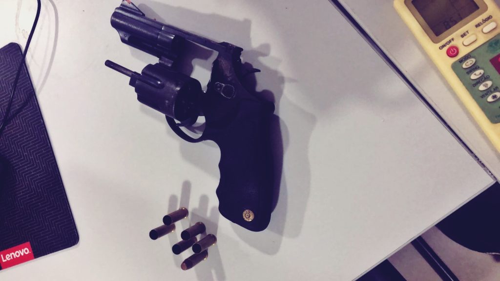 Apreensão de arma em Guaratuba
