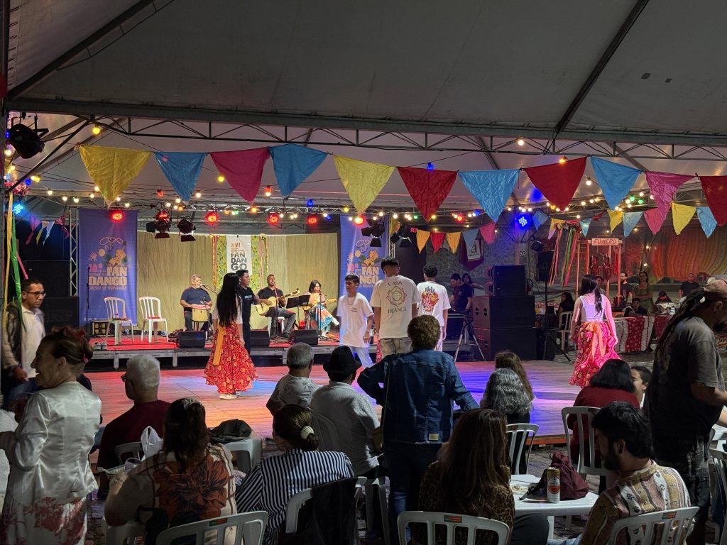 FESTA NACIONAL DO FANDANGO PARANAGUÁ – Foto Maria Heiffer JB Litoral (7)
