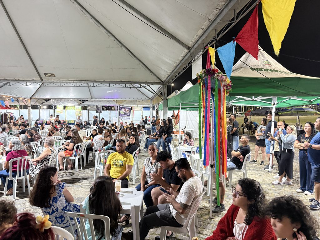 FESTA NACIONAL DO FANDANGO PARANAGUÁ – Foto Maria Heiffer JB Litoral (9)