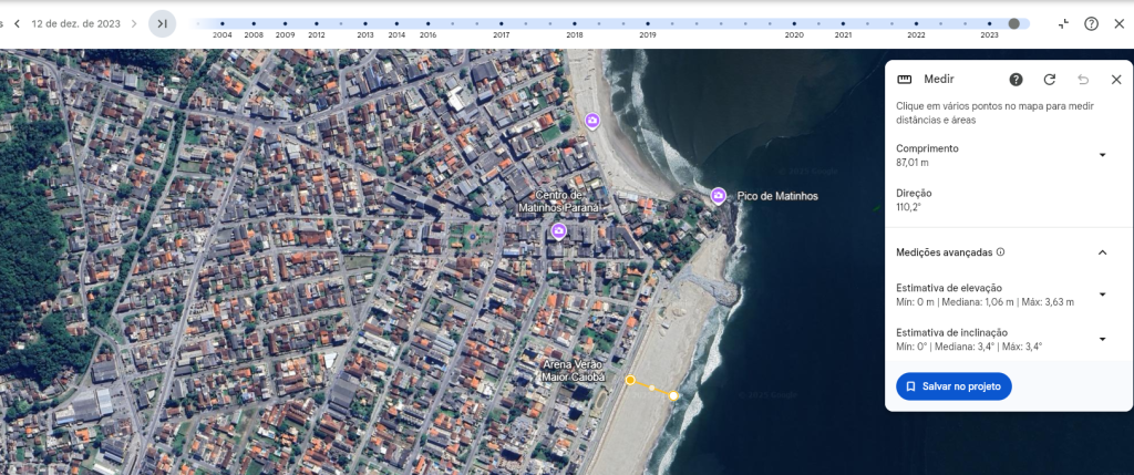 A imagem mais recente da área disponível no Google Earth é de dezembro de 2023, pouco mais de um ano após a conclusão da engorda, em que faixa tinha 87 m.