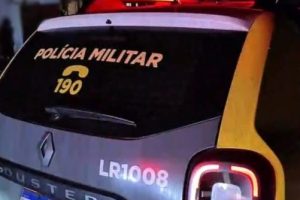 Homem é flagrado com peça de carne dentro da calça ao sair de supermercado