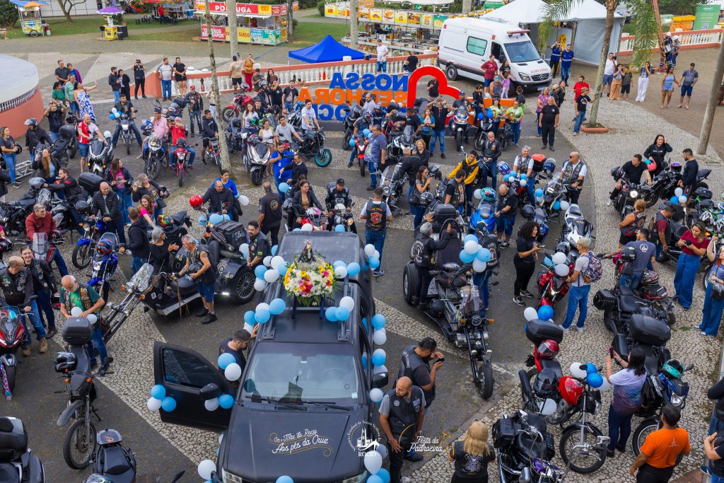Mais de 100 motociclistas tomaram as ruas de Paranaguá em um ato de fé e devoção, durante a 5ª Moto Romaria. Foto: Santuário Estadual N Sra. do Rocio
