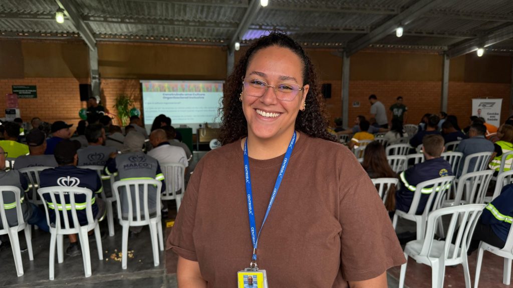 foto 2 KETHELLYN MOURA – Auxiliar Administrativo Centro Sul