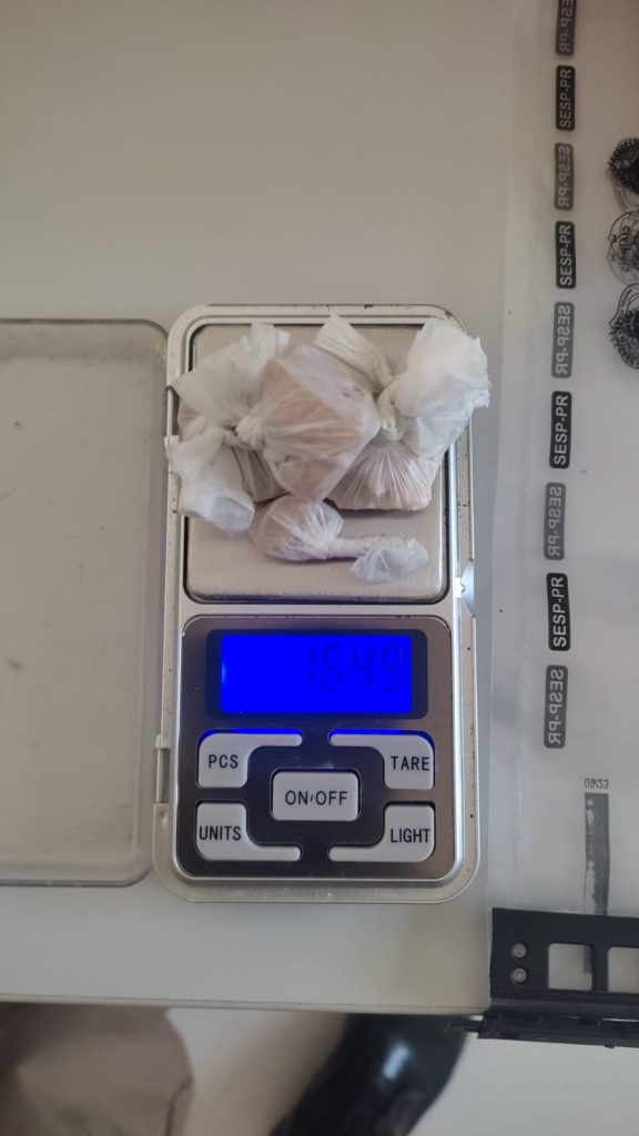 Ação conjunta prende suspeito de tráfico de drogas em Paranaguá 3