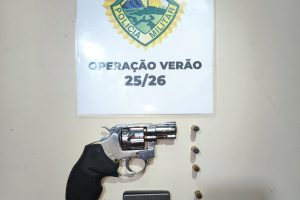 Apreensão de arma de fogo pela Polícia Militar em Pontal do Paraná