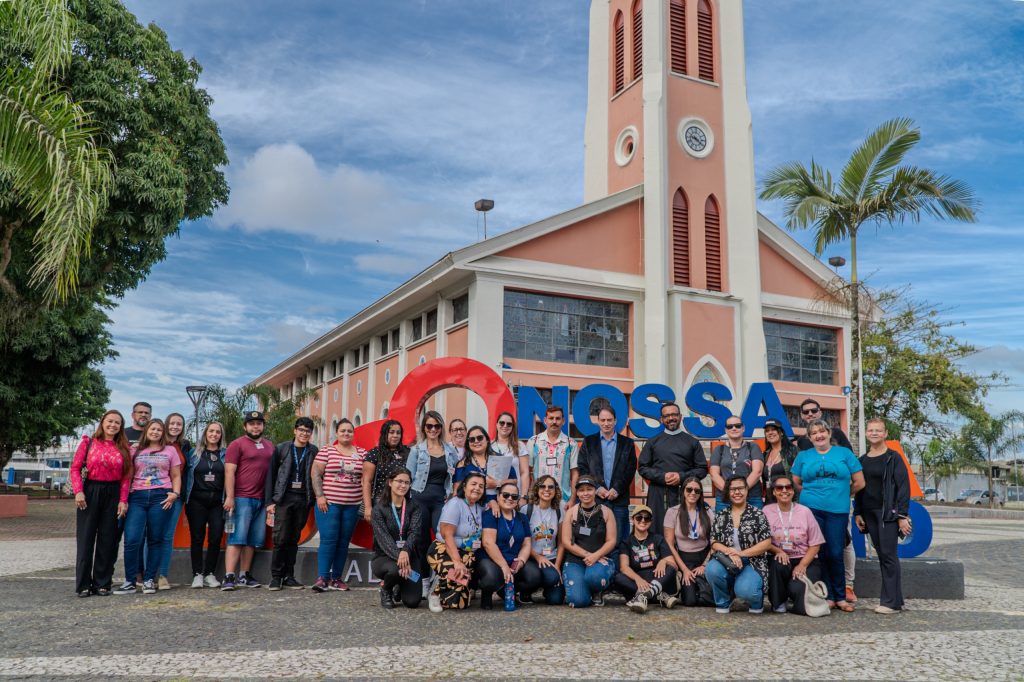 ESCOLA FORMACAO DE TURISMO PARANAGUA – FOTOS PREFEITURA DE PARANAGUA (1)