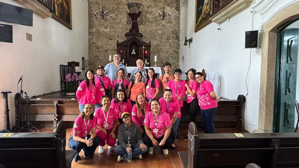 ESCOLA FORMACAO DE TURISMO PARANAGUA – FOTOS PREFEITURA DE PARANAGUA (6)