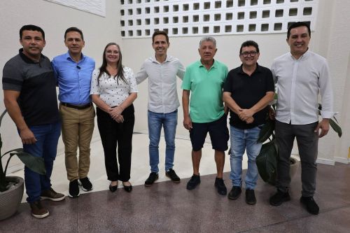 Prefeitos reuniao EPR