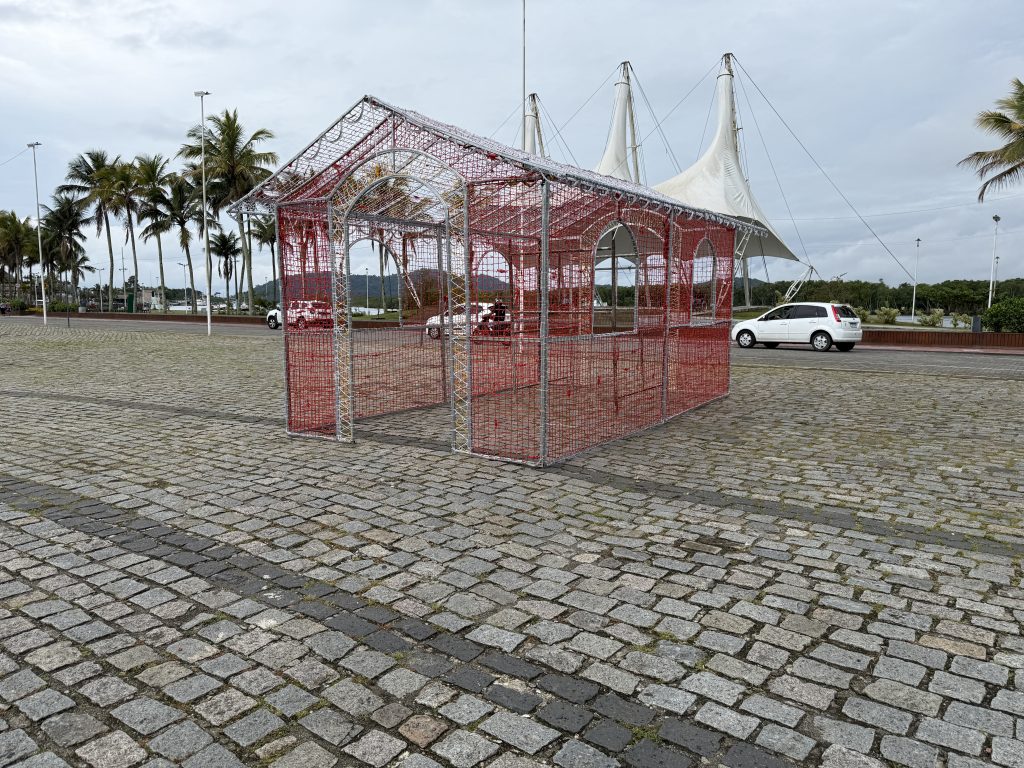 foto 4 NATAL PARANAGUÁ 01.12.25 – Foto Maria Heiffer JB Litoral (6)
