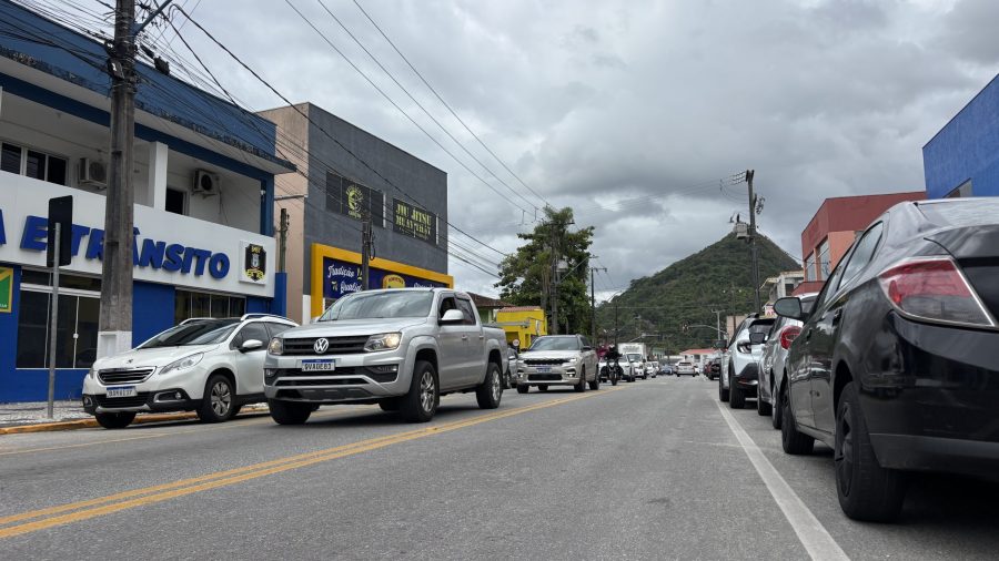 CARROS MATINHOS – IPVA – TRANSITO – FOTO JB LITORAL (5)