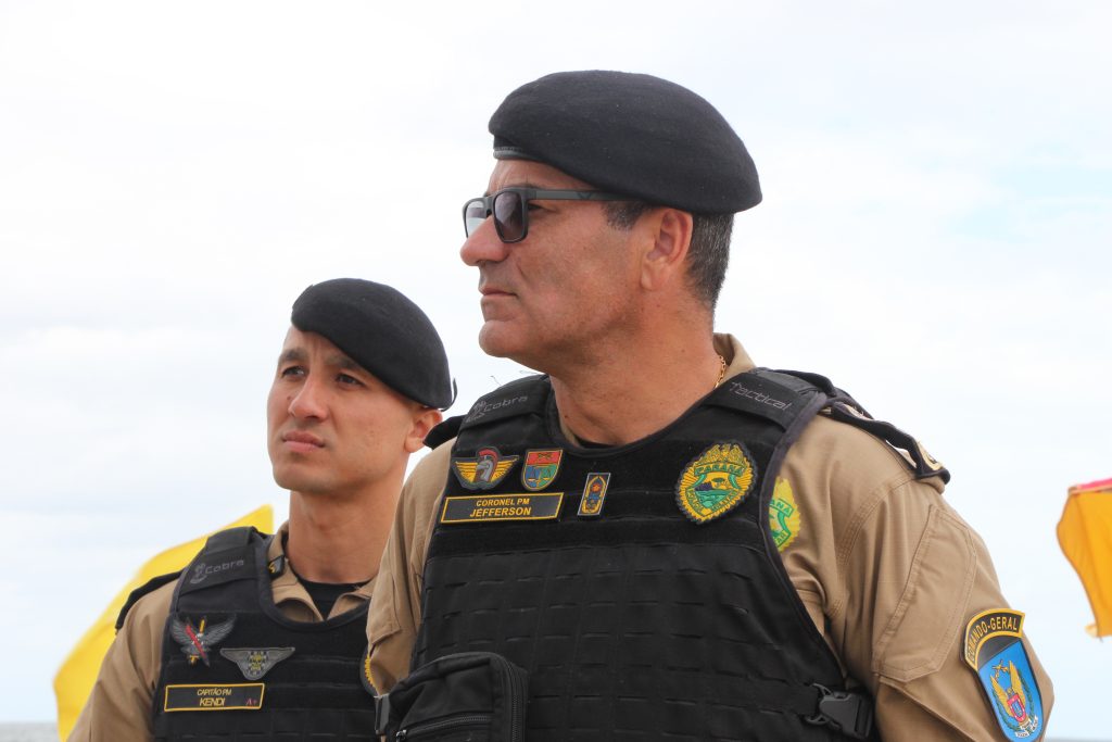 Comandante Geral Visita Local de Shows 4