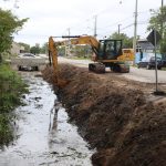 LIMPEZA DE CANAIS – Foto Clovis Santos Prefeitura de Pontal do Paraná 08.01.26
