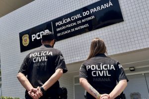 Homem de 79 anos ameaça família com facão e acaba preso em Matinhos