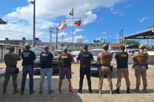 Ação integrada resulta na prisão de foragido por crimes violentos em Paranaguá