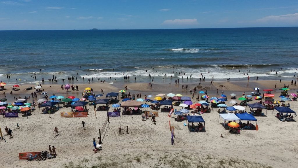 SOL – CALOR – PRAIA – Fotos Kauhê Prieto Paraná Praia