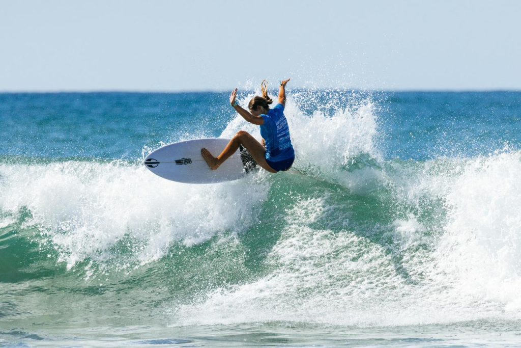 SURFISTA MATINHOS LUARA MANDELI – 20.01.26 – Foto WSL (2)