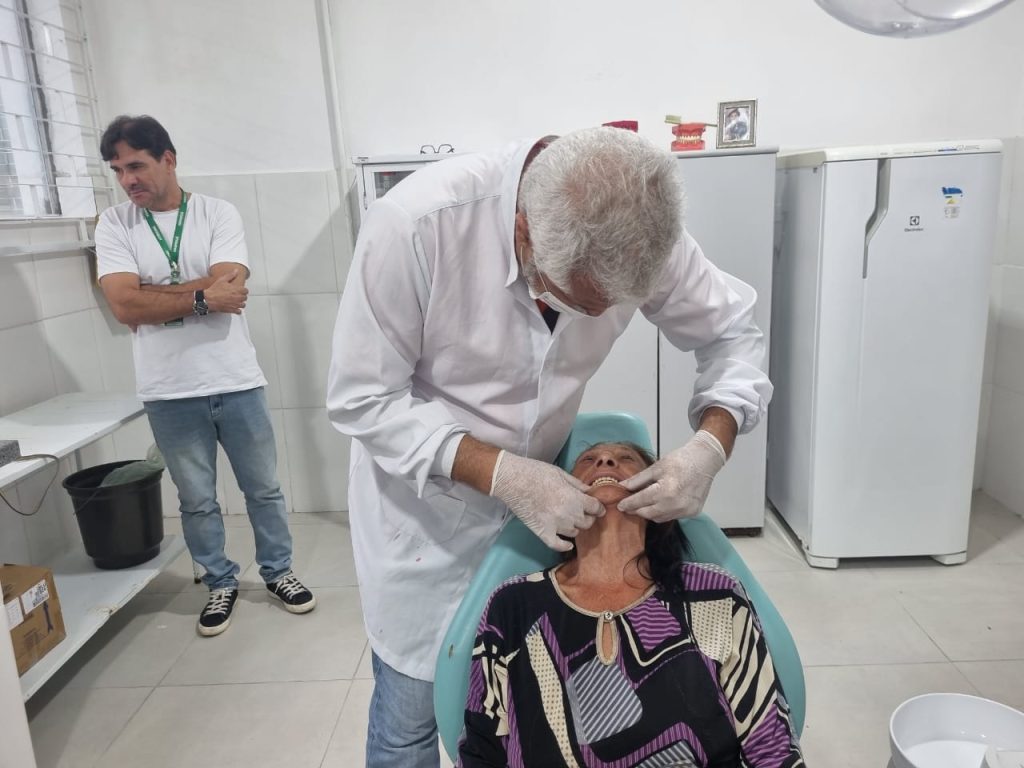 TRATAMENTO ODONTOLOGICO PARANAGUA (3)