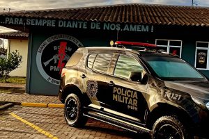 Homem procurado pela Justiça por tráfico de drogas é preso pela PM em Paranaguá