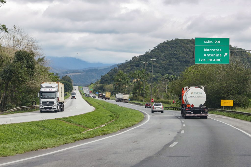 Morretes, 29 de agosto de 2023 – BR 277 em Morretes.
