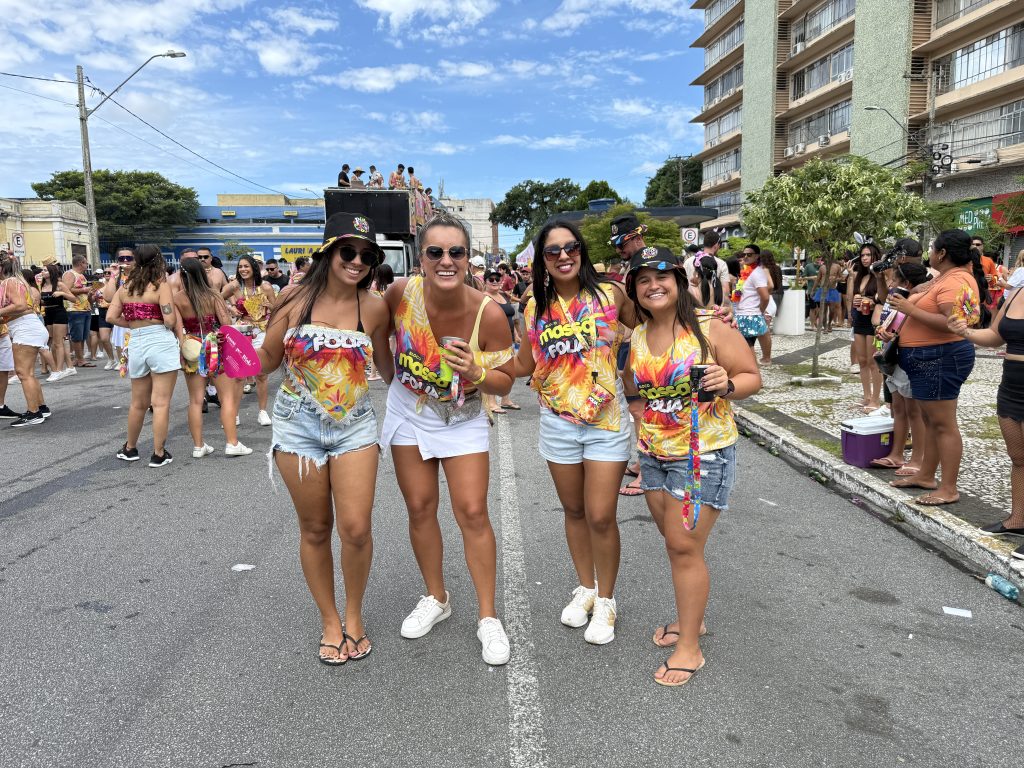 Banho a Fantasia – Fotos – JB Litoral (8)