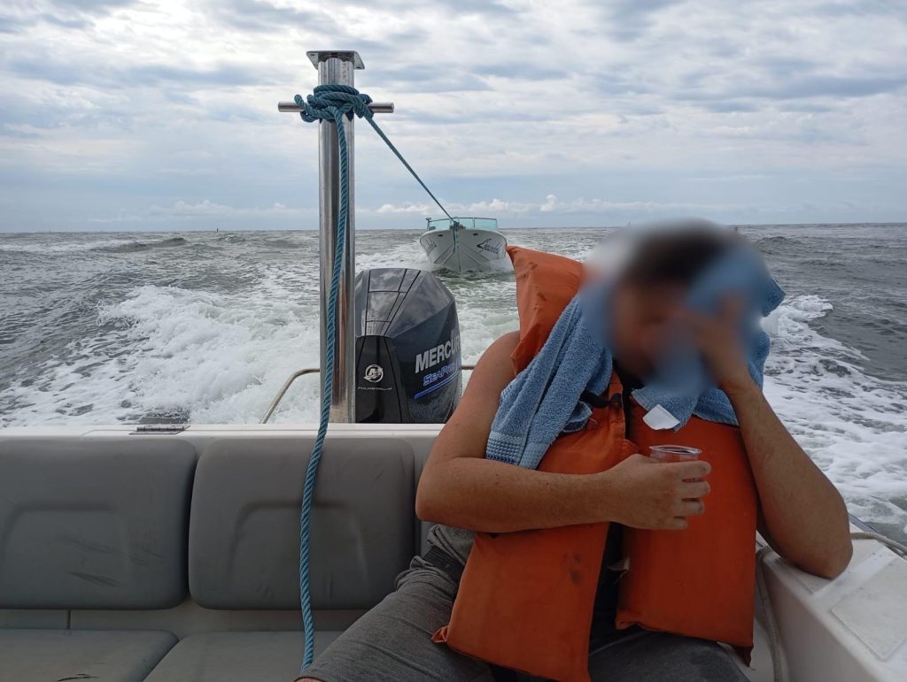 Barco a deriva 2