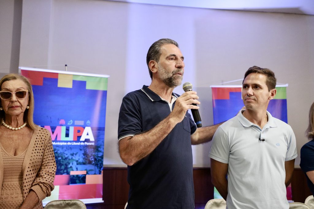 Diretor-geral brasileiro da Itaipu Binacional, Ênio Verri, falou sobre programas de incentivo às entidades e prefeituras da região. Fotos: João Crisanto/JB Litoral