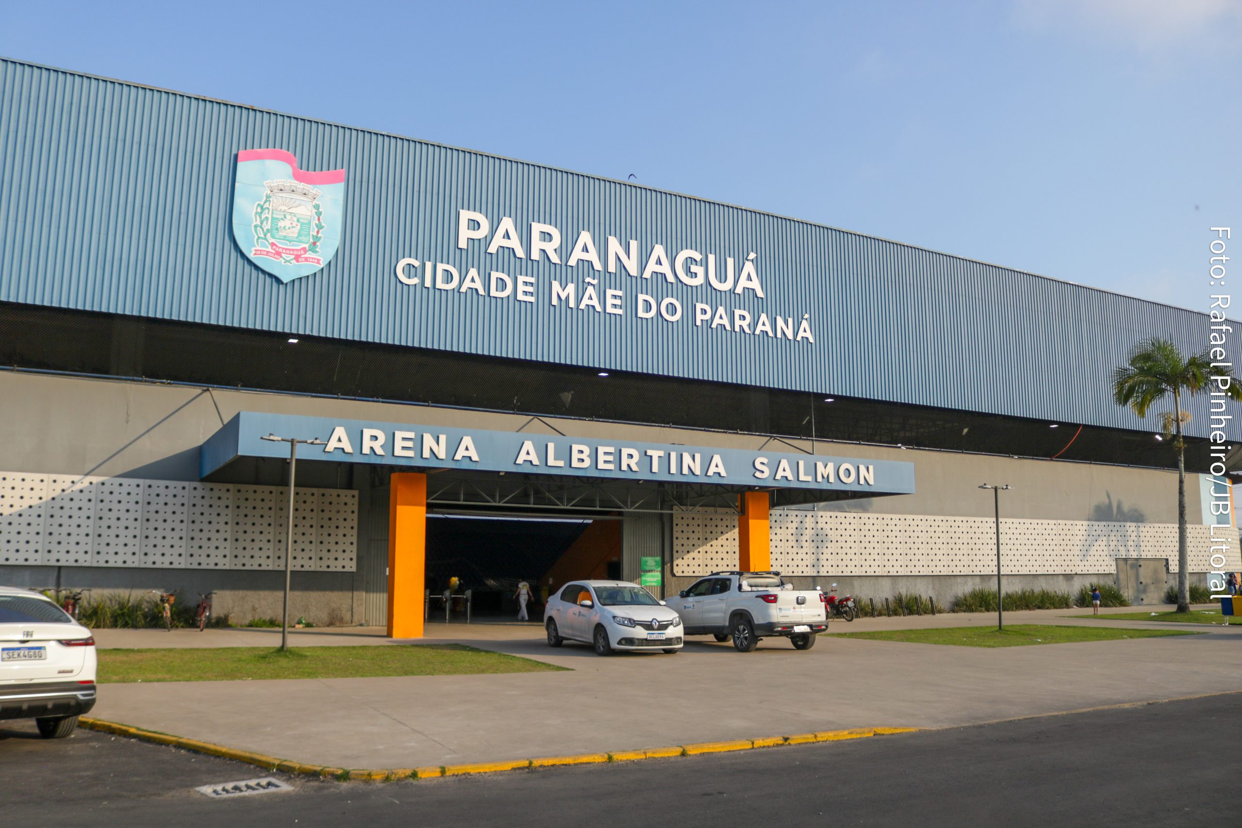 Foto 4 – Arena – Albertina Salmon (2)