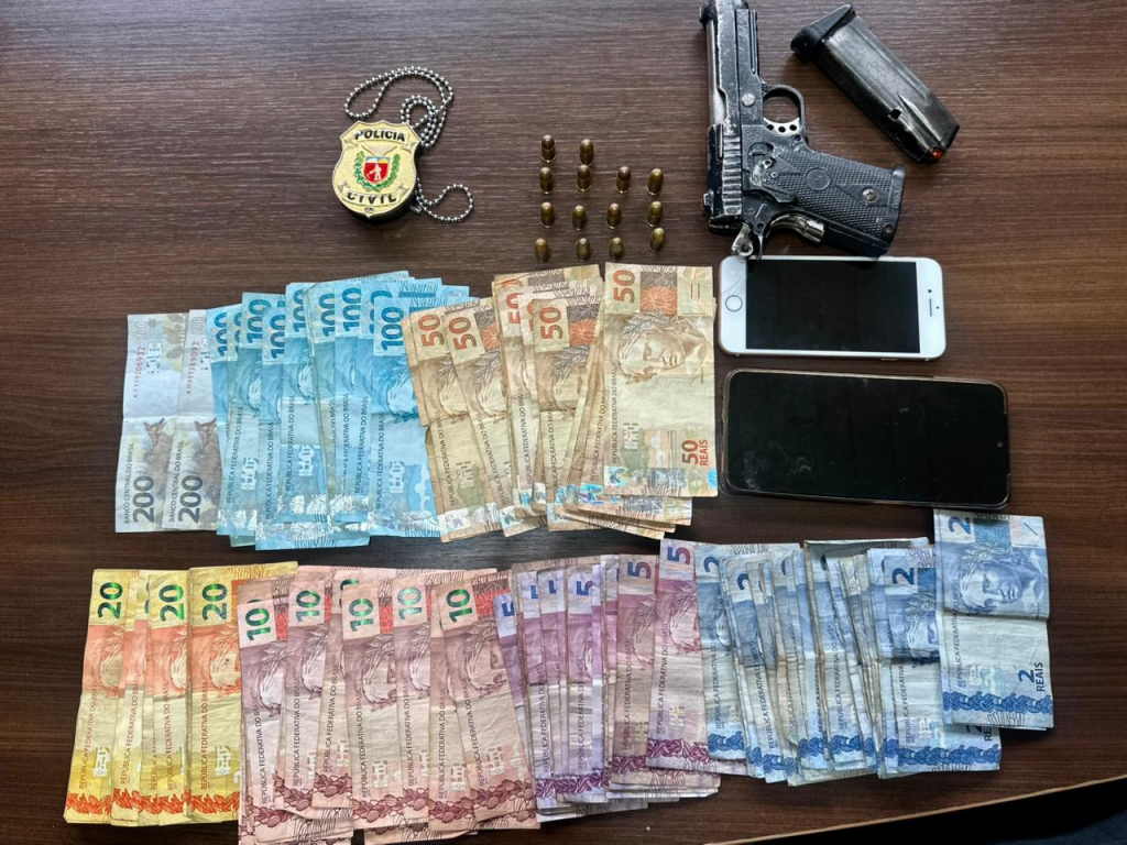 PCPR prende duas pessoas durante cumprimento de mandado de busca e apreensão em Antonina (1)