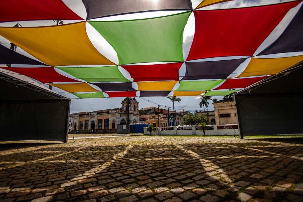 PRAÇA MARIO ROQUE DESFILE DAS ESCOLAS DE SAMBA DE PARANAGUA – Foto Prefeitura de Paranaguá