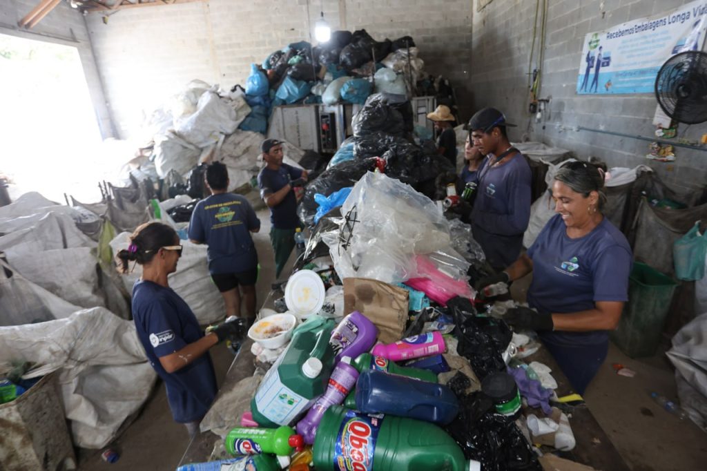 RECICLAGEM – Foto Clovis Santos Prefeitura de Pontal do Paraná (6)