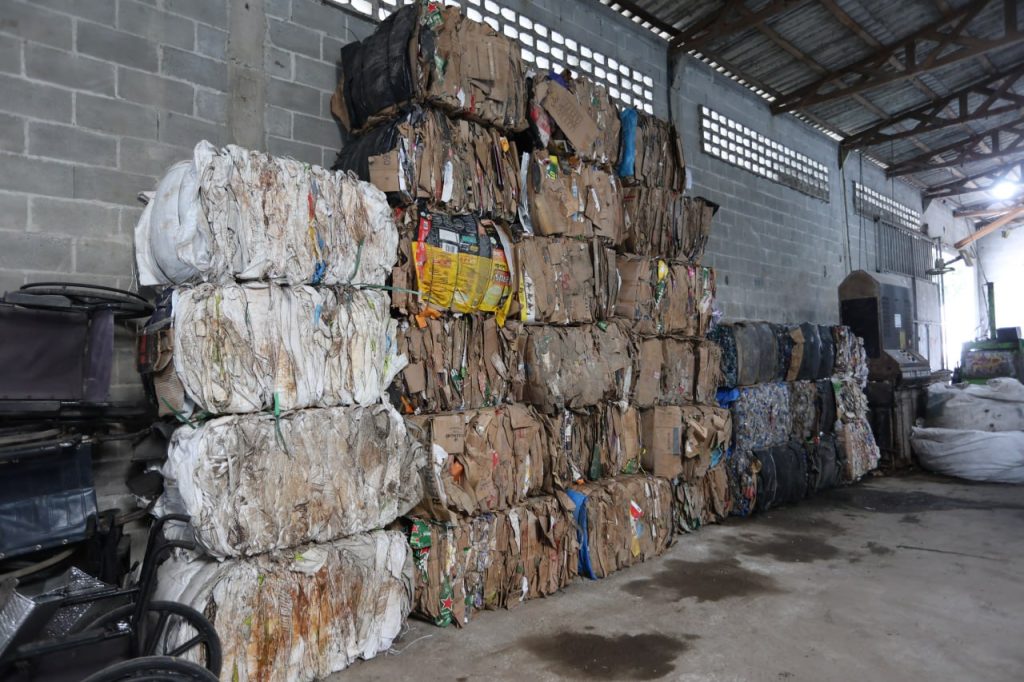 RECICLAGEM – Foto Clovis Santos Prefeitura de Pontal do Paraná (8)
