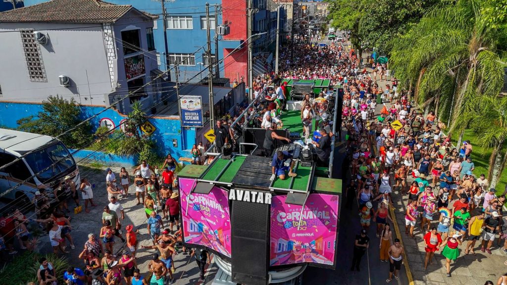 Trio prefeitura pre carnaval – Tchakabum e Reinaldo Terra samba – fotos prefeitura de Paranagua (5)