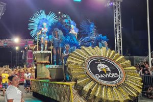 desfile carnaval paranagua 2026 filhos das gavioes (1)