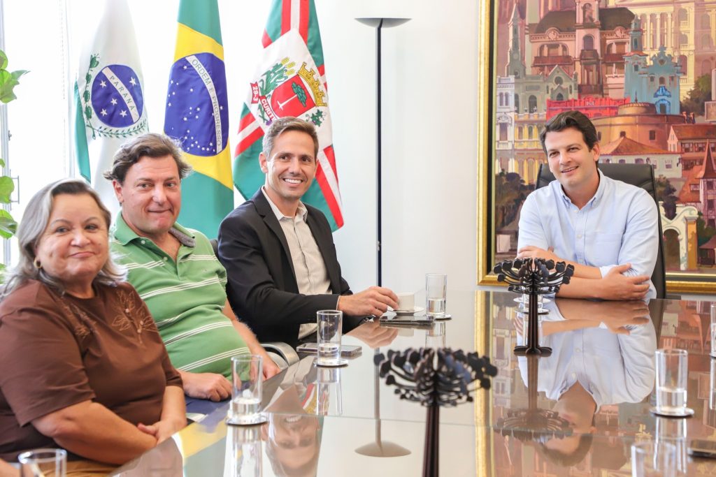 foto 2 ARMAZEM DA FAMÍLIA DE PONTAL – Foto Hully Paiva SECOM Curitiba