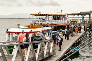 tapiche ilha do mel – foto claudio neves portos do paraná